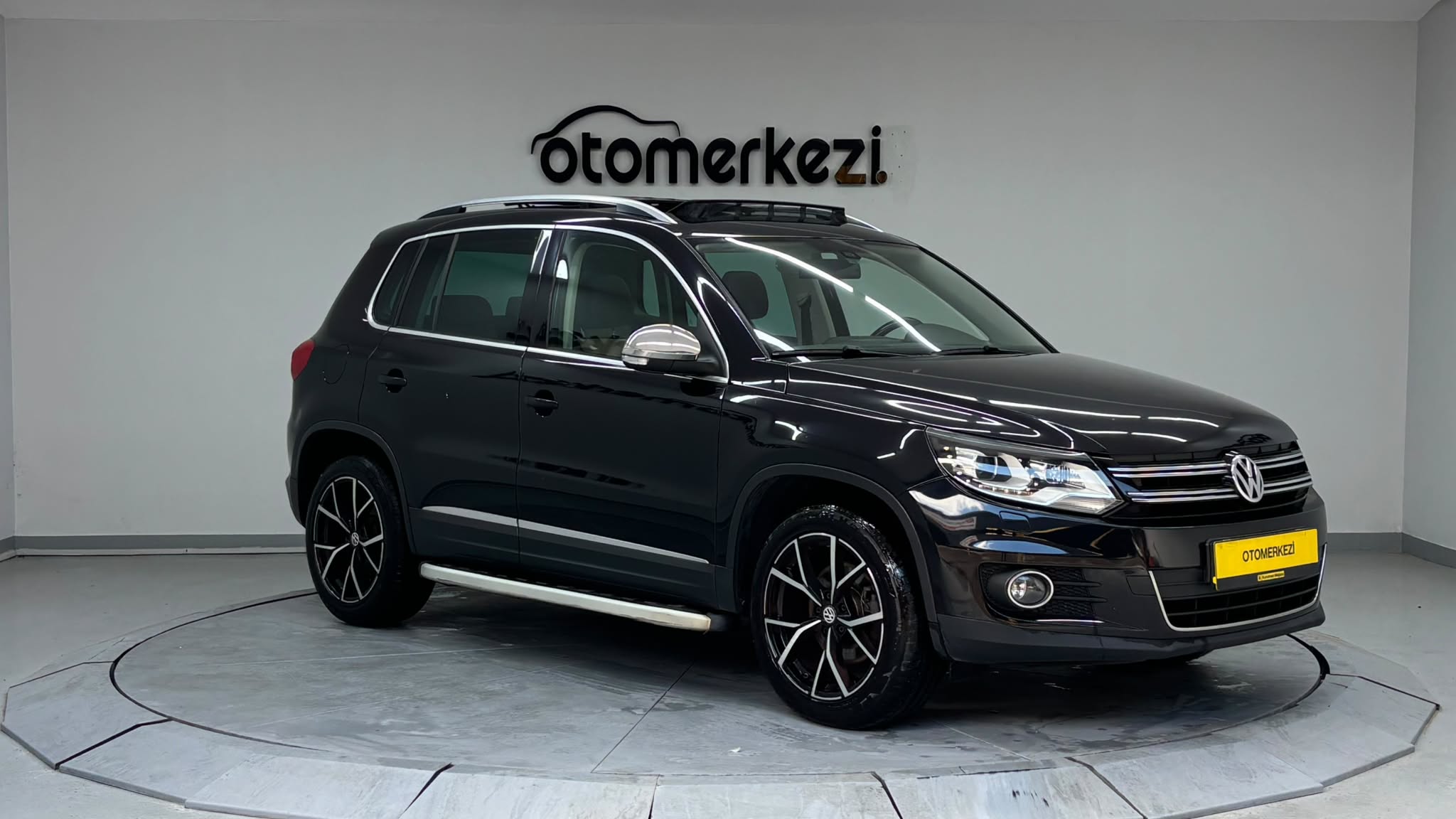 VOLKSWAGEN TIGUAN 3